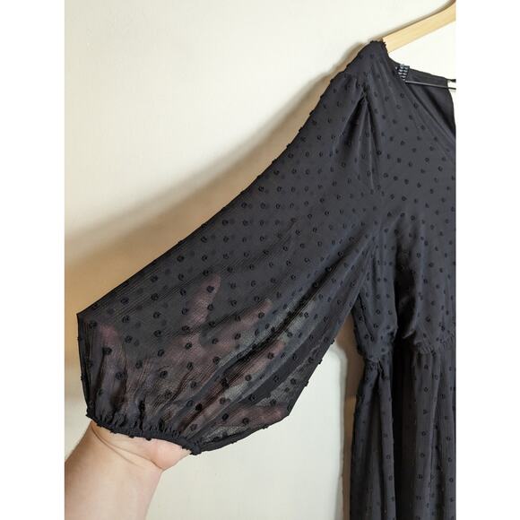 NWT Torrid Black Mini Clip Dot Babydoll Dress - Picture 3 of 8